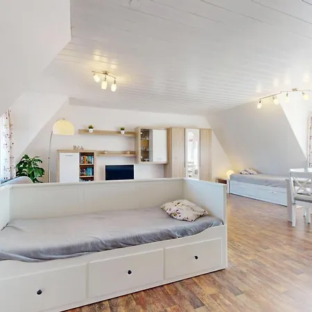 Apartment Hickory Hideaway
