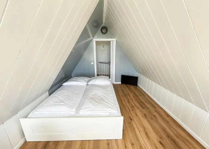 Hickory Hideaway شقة